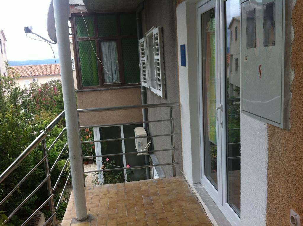 Eco-Apartments With Nice Garden Baška Voda 部屋 写真